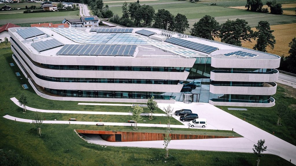 Das Headquater der ehemaligen KTM Mutter, die Pierer Mobility AG