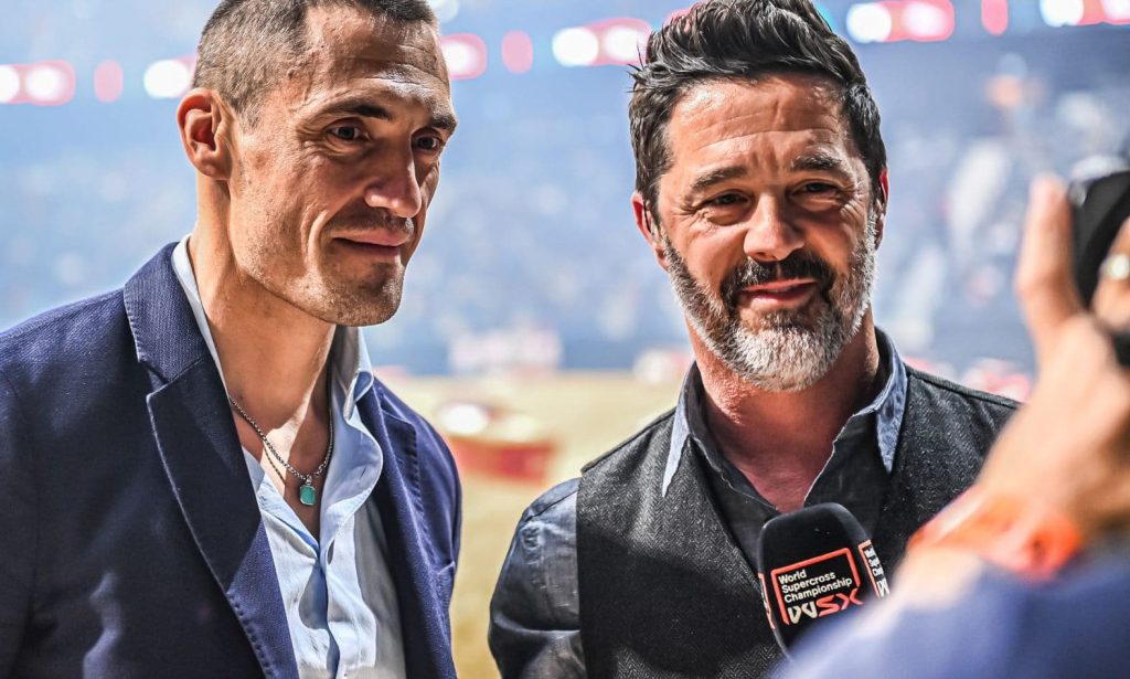 Tom Burwell, WSX CEO und Jeff Emig Teil des Broadcast Team