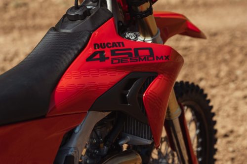 MY27 DUCATI DESMO450MX STATICS 5