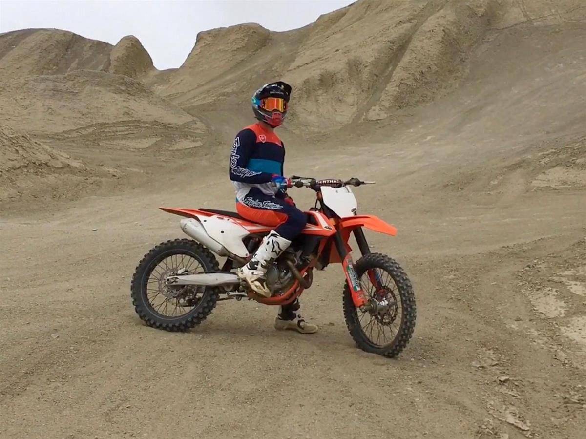 HITACHI KTM 2019 RIDER LINEUP