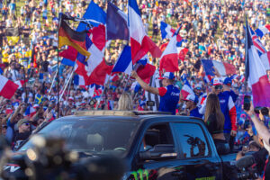 Auch beim legendären Motocross of Nations in Ernee versorgen wir euch mit allen Ergebnissen in einer Übersicht.