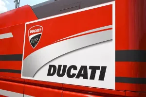 Der Termin für den ersten Ausritt des Ducati Motocross Bikes steht!