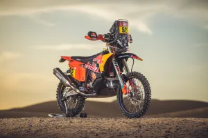 Die KTM 450 Rally Factory 2024 ist bereit für die DAKAR 2024.