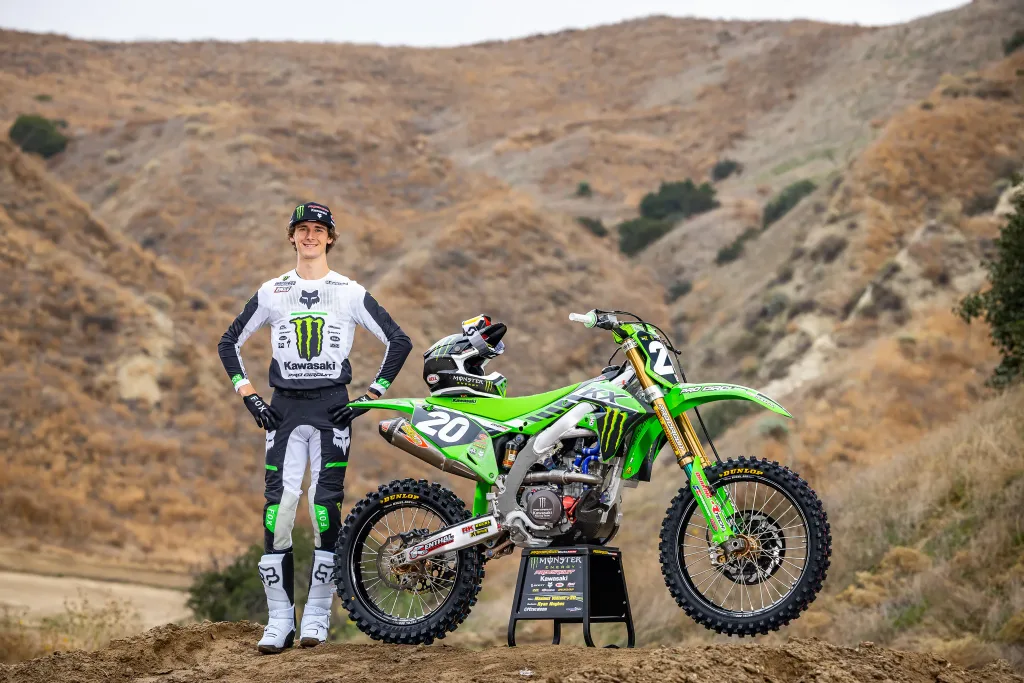 Maximus Vohland beim Pro Circuit Photoshoot 2024.