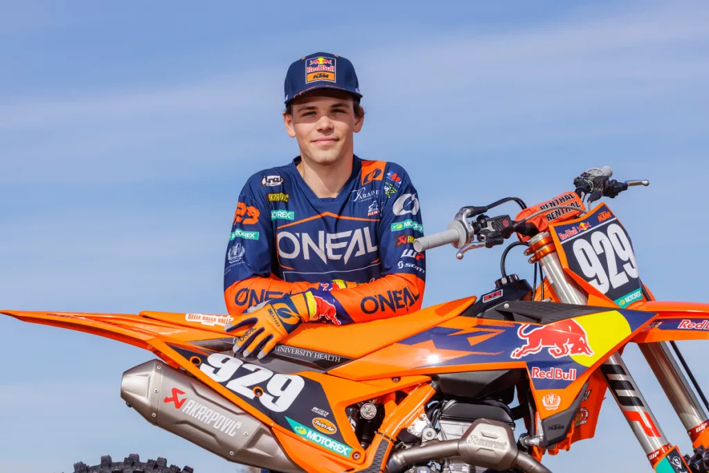 Julien Beaumer unterschrieb für die Saison 2024 beim Red Bull KTM Factory Racing Team.