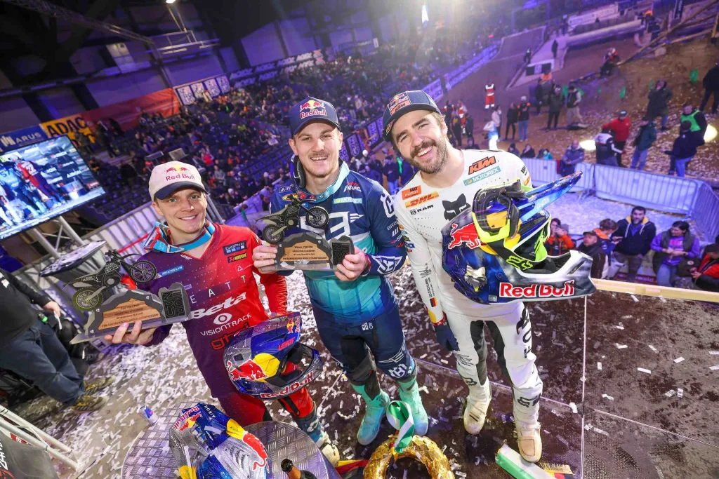 Podium des SUperEnduro Riesa: Jonny Walker (2), Billy Bolt (1), Manuel Lettenbichler (3)