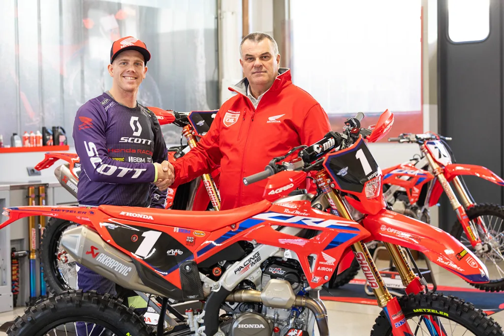 Steve Holcombe schließt sich dem Honda Racing Redmoto World Enduro Team an.