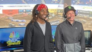 James Stewart und Ricky Carmichael werden auch die drei finalen Runden der SMX Serie kommentieren.