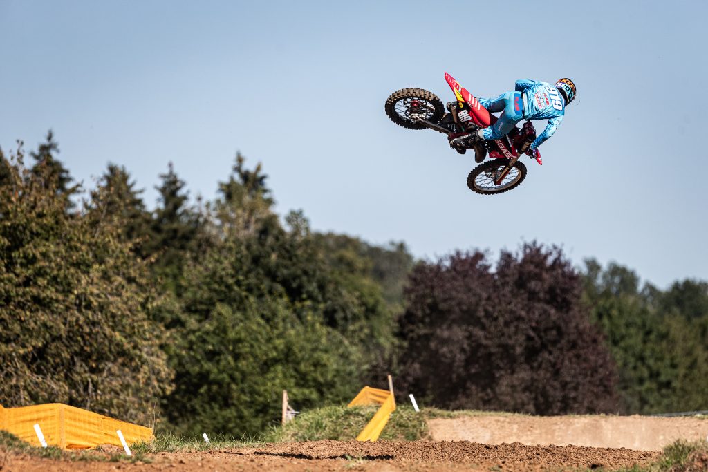 Maximilian Ernecker beim letzten Rennen der ADAC MX Masters 2024 in Holzgerlingen.