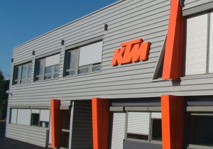 KTM Geschäftsführung beruhigt verunsicherte Kunden