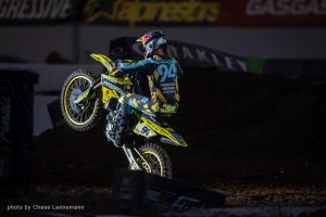 Ken Roczen wird auch 2025 auf der Suzuki um Siegen kämpfen