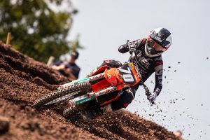 Valentin Kees verlängert beim Kosak Racing Team für die Saison 2025