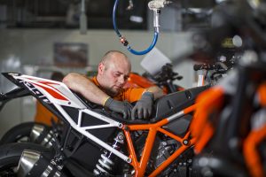 Die KTM Produktionslinien werden ab heute, bis Ende Februar still stehen. / Foto: KTM