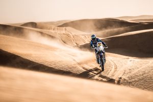 Lorenzo Santolino auf seiner Sherco in den Dünen von Saudi Arabien