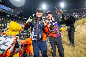 Julien Beaumer feiert beim Supercross San Diego seinen ersten Profi-Sieg seiner noch jungen Karriere.