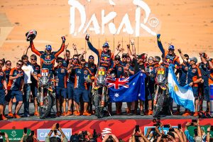 Das Red Bull KTM Factory Racing Dakar Team.