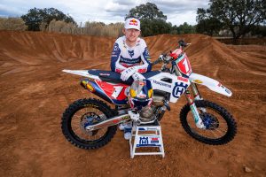 Kay de Wolf und das Nestaan Husqvarna Team gehen mit der Startnummer 1 in die MX2 Saison 2025