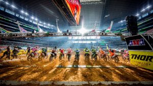 Start beim Supercross Detroit