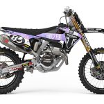 Das Triumph Factory Racing Team mit speziellem Dekor beim Supercross Indianapolis