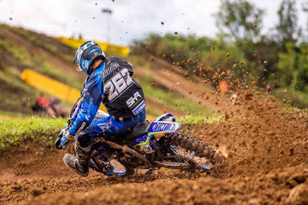 Mike Stender wird in der ADAC MX Masters Saison wieder im gewohnten Blau ans Gatter rollen.