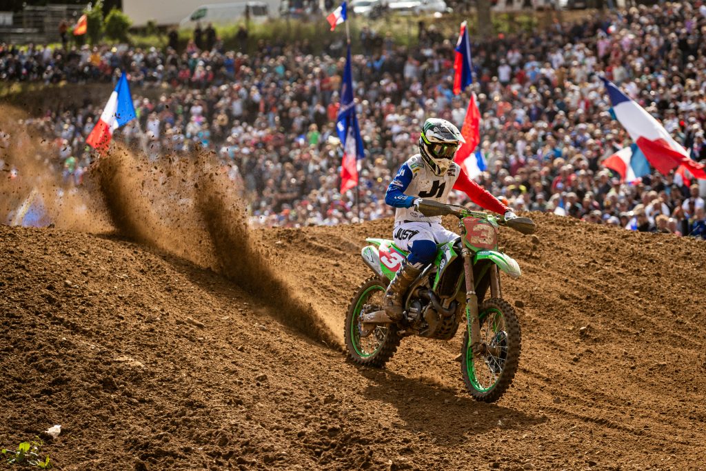 Romain Febvre siegt vor tausenden heimischen Fans in Ernée