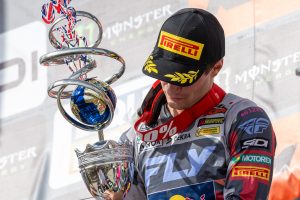 Simon Längenfelder gewinnt zum zweiten Mal in seiner Karriere den MXGP of Great Britain.