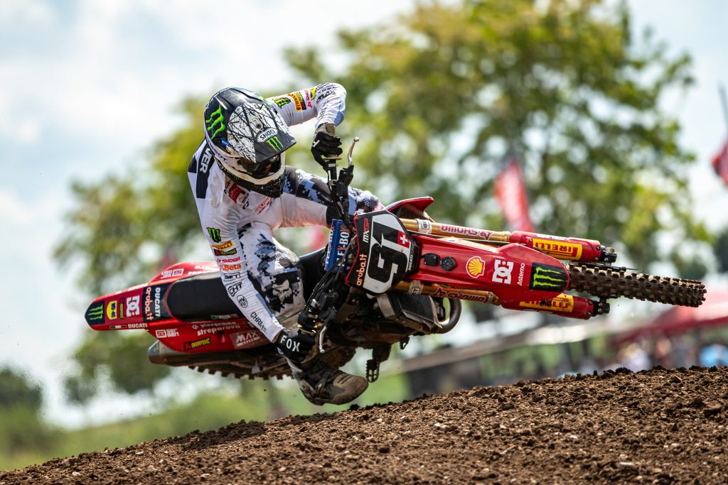 Jeremy Seewer auf seiner Ducati beim MXGP of Germany 2025.