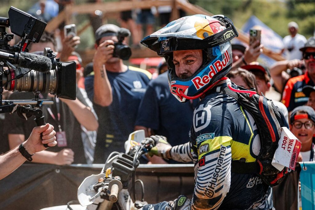 Billy Bolt wird bei den Red Bull Romaniacs 2025 Zweiter hinter Manni Lettenbichler.