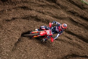 Tim Gajser auf seiner Honda CRF450