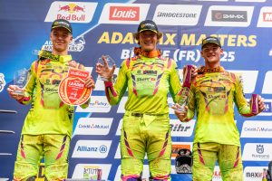 Das komplette Cat-Moto Team nahm das ADAC Youngster Cup Podium in Bitche ein.