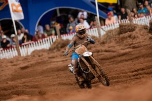 Liam Everts im tiefen Sand des ADAC MX Masters in Bitche.