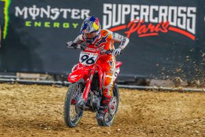 Hunter Lawrence ist einer der Top-Piloten beim Supercross Paris 2025.