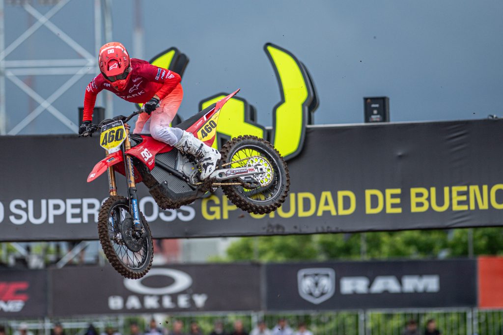 Michael Hicks auf seiner Stark Varg beim WSX Auftakt in Argentinien