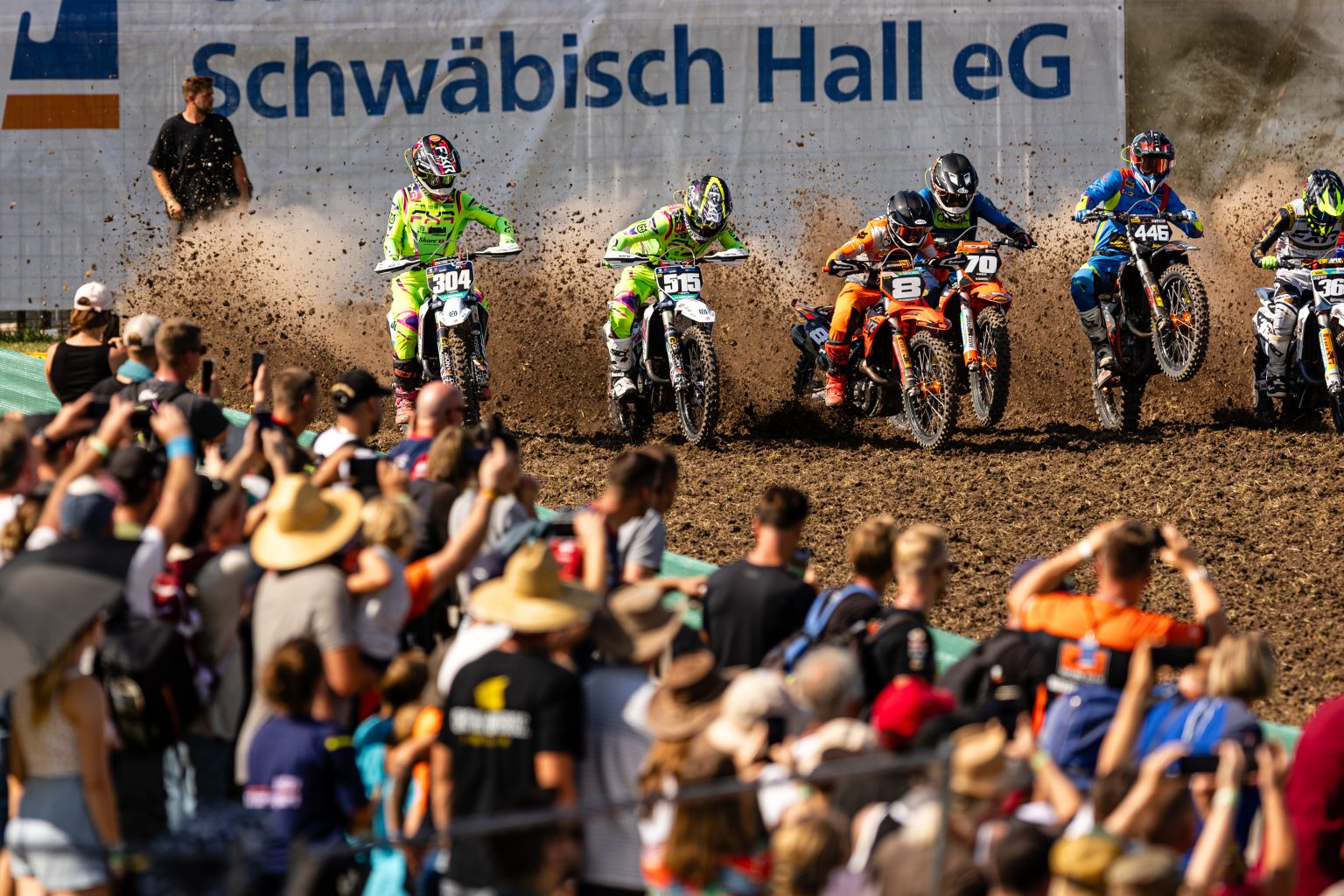 Motocross and the body: Performance at the limit of endurance
