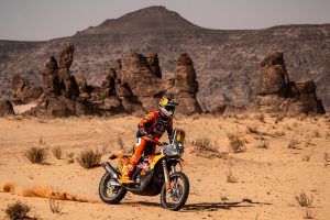 Luciano Benavides gewinnt Etappe 5 der Dakar 2026.