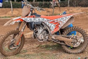 KTM Prototyp des jahrgangs 2027 bei Testfahrten in Italien