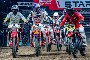 Manuel Lettenbichler ist wieder mittendrin in der SuperEnduro WM 2026