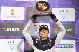 Max Eppelmann hschafft es bei seinem zweiten SuperEnduro WM Rennen auf das Podium
