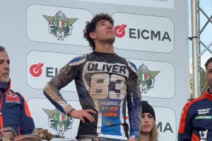 Oriol Oliver widmete sein erstes MX1-Podium seinem kürzlich verstorbenen Freund Enzo Badenas