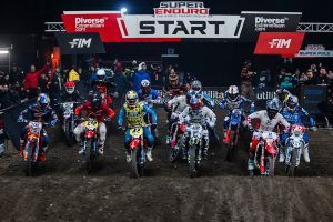 Ein letztes Mal kämpfen die Piloten der SuperEnduro WM 2026 um den Sieg