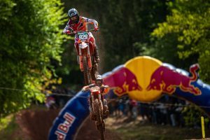 Leok verfolgt Ernecker ADAC MX Masters Bitche 2026