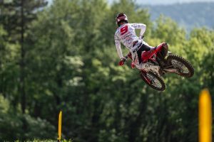 Thibault Benistant stürzte bei seinm Home GP in Lacapell Marival schwer