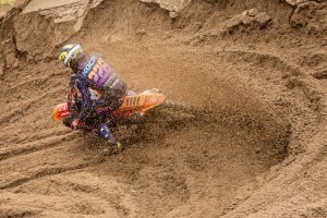Tom Koch gewann Lauf 1 des ADAC MX Masters Tensfeld 2026
