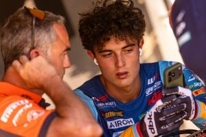 Lucas Coenen im Gespräch mit Vater Rafael
