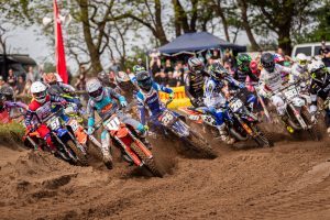 Start des ADAC Junior Cup 125 beim Rennen in Dreetz