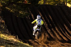 Beim 179 Minuten Motocross in Haßbergen spart sich der Veranstalter die letzte Minute zur üblichen 3 Stunden Marke