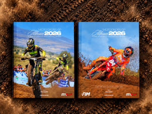 Das MXGP Album 2026 in der Standard Version (links) und der begehrten Limited Edition (rechts)